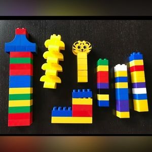 Megabloks Building Blocks Toy lot of 74 Pieces Kitty Cat Mega Bloks Blocks